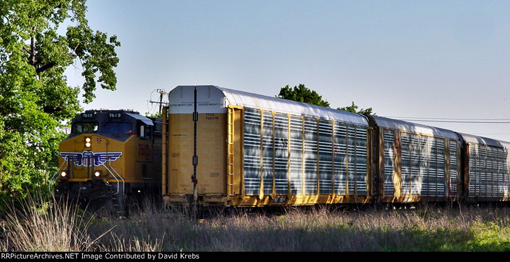 TTGX 708379 passing UP 7615